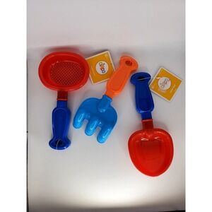 3 Pieces Variety Of Assorted‎ Beach Sand Toys • FUN IN THE SUN!!!